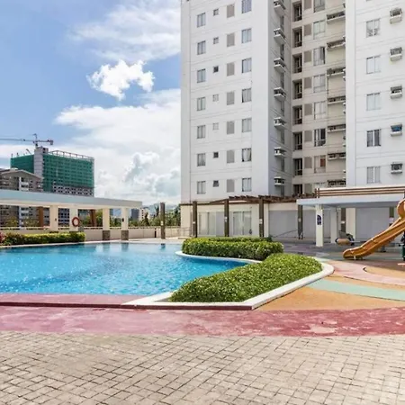2Br Unit In It Park Cebu City